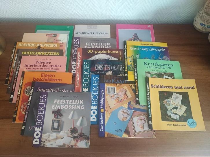 lot knutselboekjes, Boeken, Hobby en Vrije tijd, Gelezen, Ophalen of Verzenden