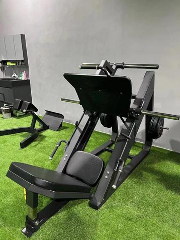 Professionele leg press! GLOEDNIEUW! €1150 inc. BTW. beschikbaar voor biedingen