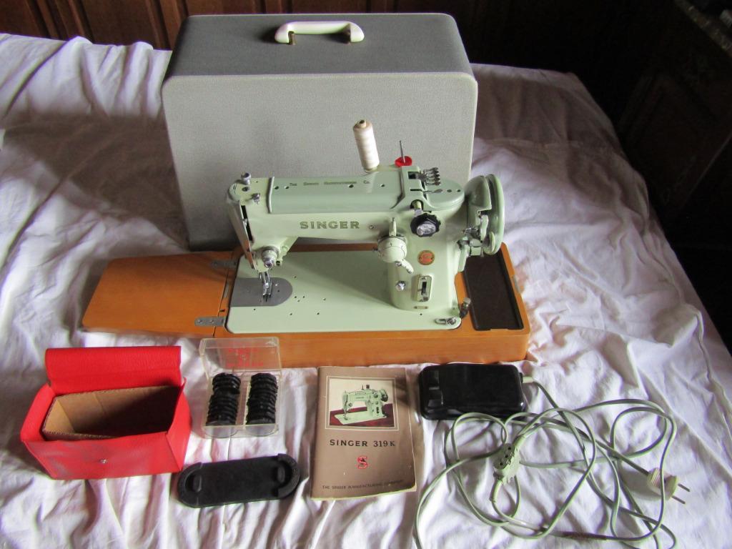 Machine a coudre Vintage Singer 319K années 1950 Fonctionne correctement