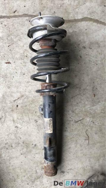 veerpoot linksvoor BMW 1 serie E81 E82 31316786021 C2 veer beschikbaar voor biedingen