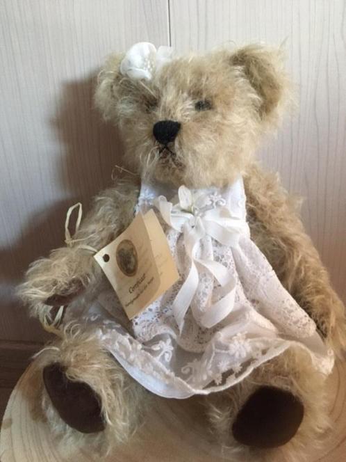 handgemaakte beer Inneke, Verzamelen, Beren en Cherished Teddies, Nieuw, Stoffen beer, Ophalen of Verzenden