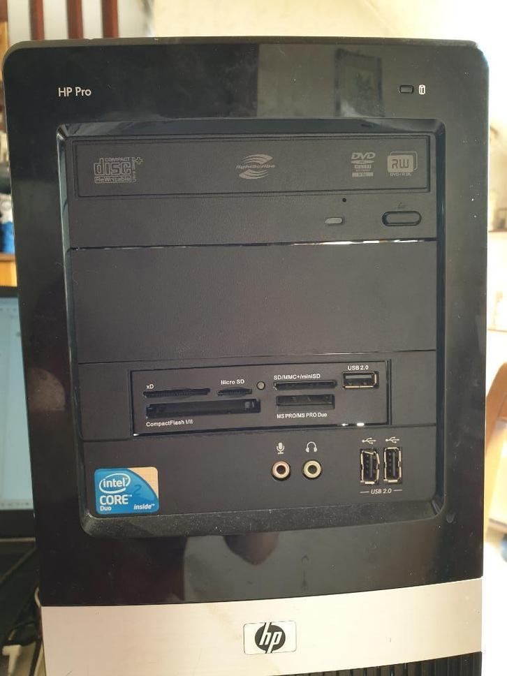 Complete PC, Computers en Software, Desktop Pc's, Gebruikt, 2 tot 3 Ghz, HDD, Minder dan 4 GB, Met monitor, Ophalen