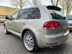 Volkswagen Touareg 4.2 V8 Caractere/Luchtvering/Trekhaak., Autos, Volkswagen, Cuir, Achat, Entreprise, Carnet d'entretien