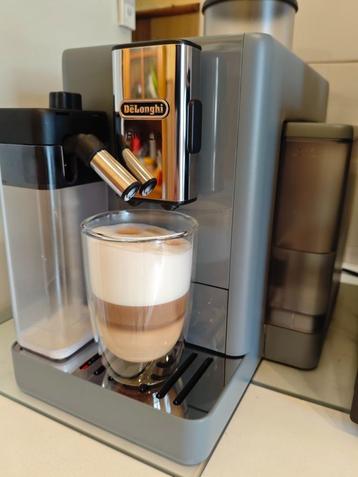 ☕De'Longhi Rivelia latte (als nieuw) gegarandeerd eind 2026 beschikbaar voor biedingen