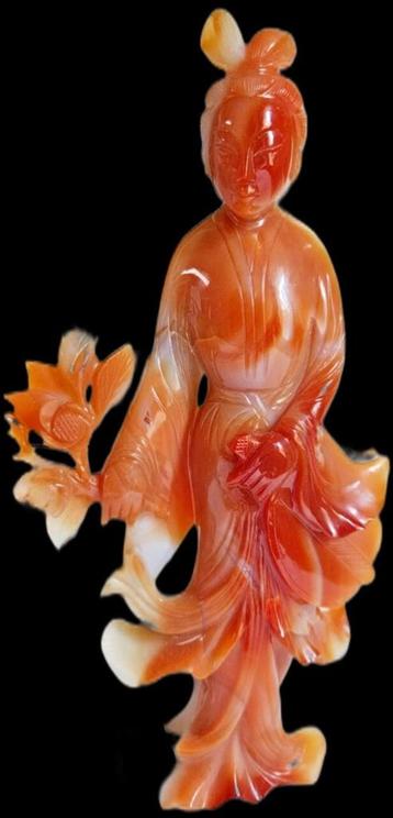 Agaat Beeld Geode Kwan Yin China beschikbaar voor biedingen