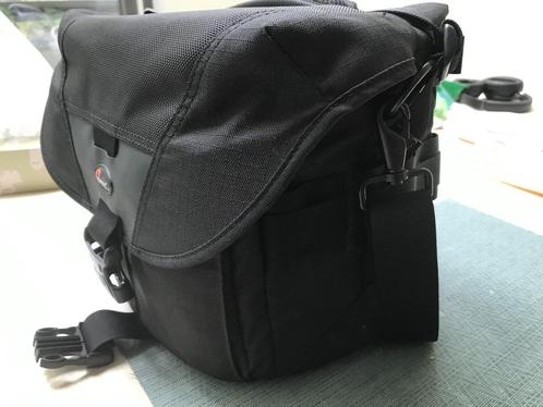 Stealth Reporter D200AW, Audio, Tv en Foto, Foto | Cameratassen, Zo goed als nieuw, Schoudertas, Lowepro, Ophalen