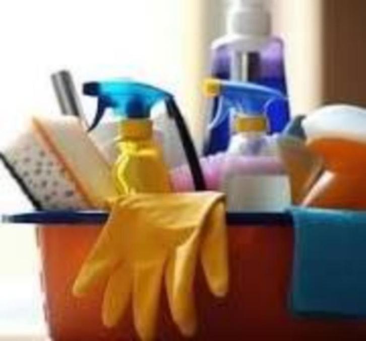 Gezocht poetshulp / poetsvrouw (omg. Knokke), Vacatures, Vacatures | Schoonmaak en Facilitaire diensten, Vanaf 3 jaar, Overige vormen