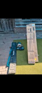 Makita zaagmachine 40Volt incl 1 accu en met 2 rails, Doe-het-zelf en Bouw, Gereedschap | Zaagmachines, Ophalen, Zo goed als nieuw