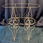 Ijzeren wiegje, Enlèvement