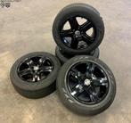 19" Volkswagen Toureg 255/55 R19 Pirelli All-season, 19 inch, Gebruikt, 255 mm, Banden en Velgen