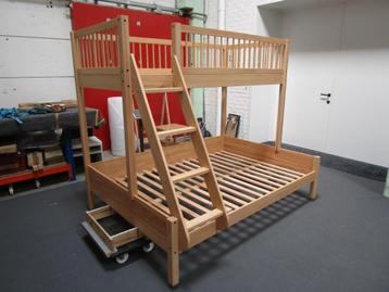 FORREST FAMILIEBED 140 X 200 CM + 90 X 200 CM BEUK. NIEUW!!! beschikbaar voor biedingen