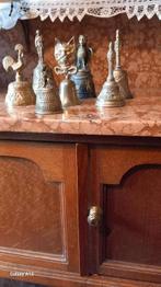 Lot van 7 oude bronzen en koperen bellen, Antiek en Kunst, Antiek | Meubels | Kasten, Ophalen of Verzenden