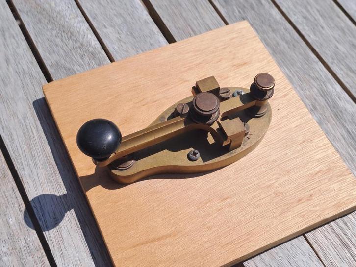 Morsesleutel - Charles Richez 1890-1950 - Victor sleutel, Telecommunicatie, Zenders en Ontvangers, Gebruikt, Zender en Ontvanger