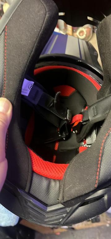 motorhelm beschikbaar voor biedingen