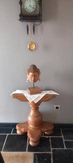 sokkel in eikenhout, Enlèvement