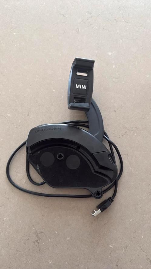 Mini F56 Universele Click & Drive Smartphone-Houder, Auto diversen, Auto-accessoires, Zo goed als nieuw, Ophalen