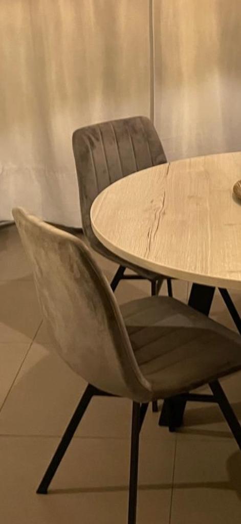 Eetkamerstoelen, Huis en Inrichting, Stoelen, Ophalen, Zo goed als nieuw, Grijs, Vijf, Zes of meer stoelen