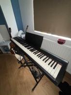 Piano Roland FP30, Muziek en Instrumenten, Piano, Zo goed als nieuw, Zwart, Ophalen