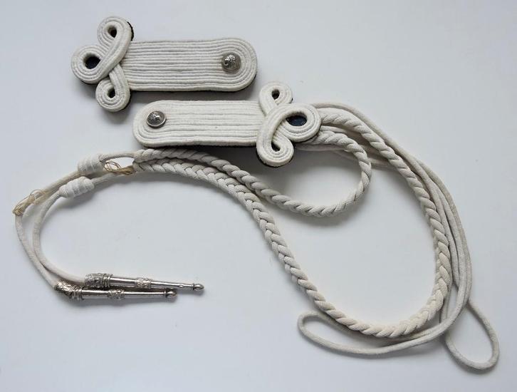 RIJKSWACHT antieke Grootlintdragers, Verzamelen, Militaria | Algemeen, Rijkswacht, Ophalen of Verzenden