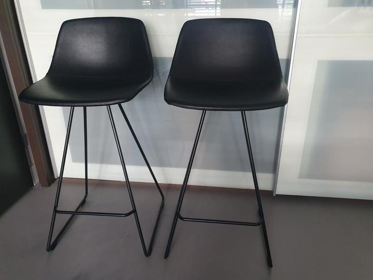 ***2x Lapalma Miunn design barkrukken (zwart LEDER)***, Huis en Inrichting, Barkrukken, Zo goed als nieuw, 60 tot 90 cm, Leer