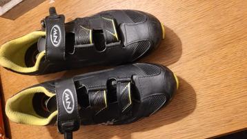 NW fietsschoenen  beschikbaar voor biedingen