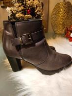 Enkellaarsjes( 39), Ophalen