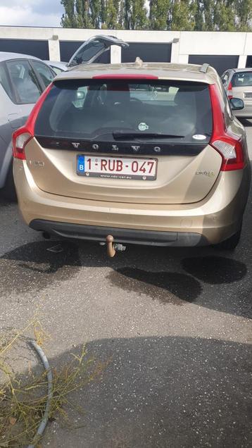 Volvo V60 1.6d 2011 met 230.000 km start niet beschikbaar voor biedingen