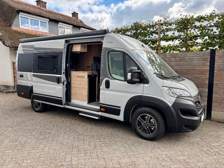 Robeta Womondo Sphinx 2.2 165k (6.36m), Caravanes & Camping, Camping-cars, Entreprise, jusqu'à 3, Modèle Bus ou Fourgon aménagé