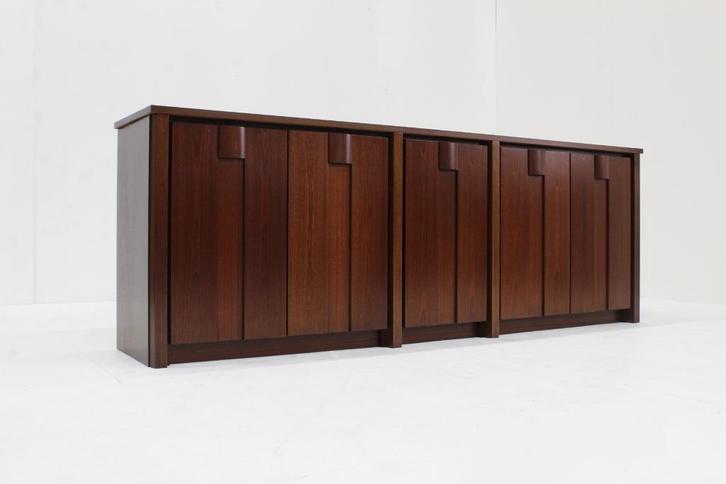 Vintage Italiaans dressoir jaren 70, Antiek en Kunst, Antiek | Meubels | Stoelen en Sofa's, Ophalen of Verzenden