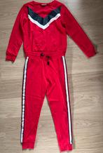 Rode jogging JBC maat 134, Kinderen en Baby's, Kinderkleding | Maat 134, Meisje, Sport- of Zwemkleding, Ophalen of Verzenden, Zo goed als nieuw