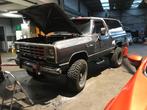 Dodge ramcharger, Grijs, Particulier, Te koop, Rood