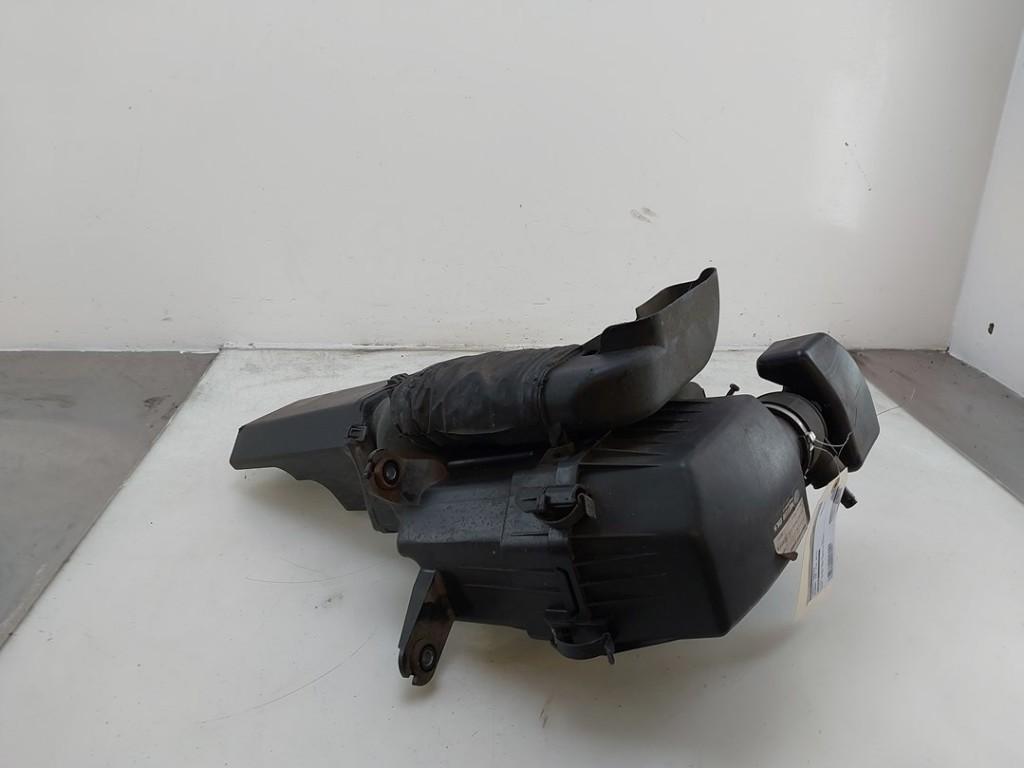 BOITIER FILTRE À AIR Hyundai i20 (|281101J110|), Utilisé, Hyundai