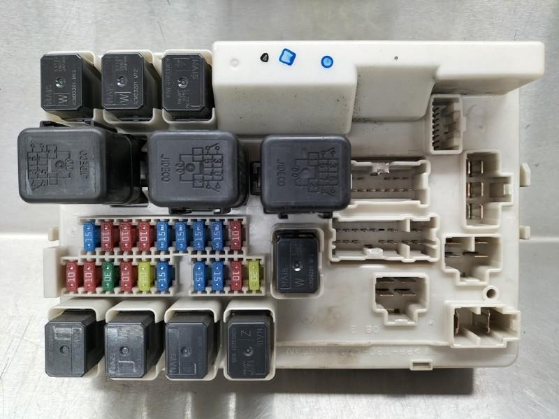 BOITIER FUSIBLES Nissan Murano (Z51) (|284B7CD71A|), Autos : Pièces & Accessoires, Germany@nissan-services.eu, Kronenweg 38
50389  Wesseling, DE