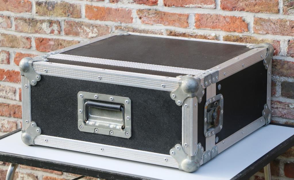 19" Flightcase (4 Unit), Muziek en Instrumenten, Behuizingen en Koffers, Zo goed als nieuw, Flightcase, Ophalen