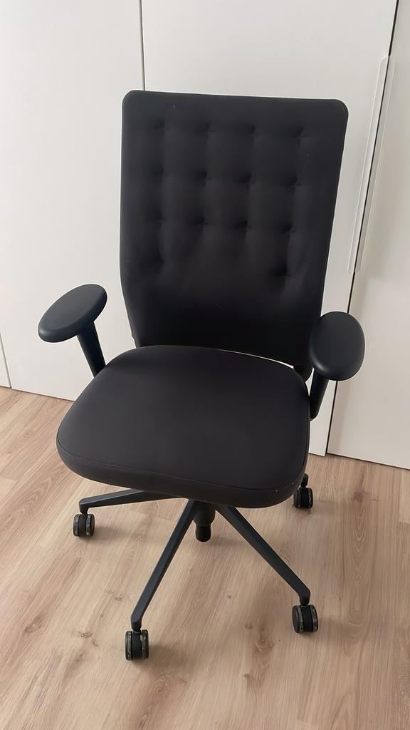 Bureau stoel vitra, Ophalen, Gaming bureaustoel, Gebruikt, Zwart