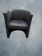 Moderne zwarte kuipstoel – IGO design, Huis en Inrichting, Ophalen