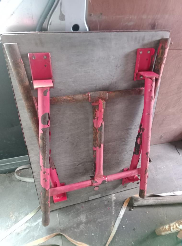 inklapbare werktafel, Ophalen