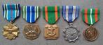 Medailles USA Achievement medals (5 stuks), Collections, Objets militaires | Général, Enlèvement ou Envoi, Autres, Ruban, Médaille ou Ailes
