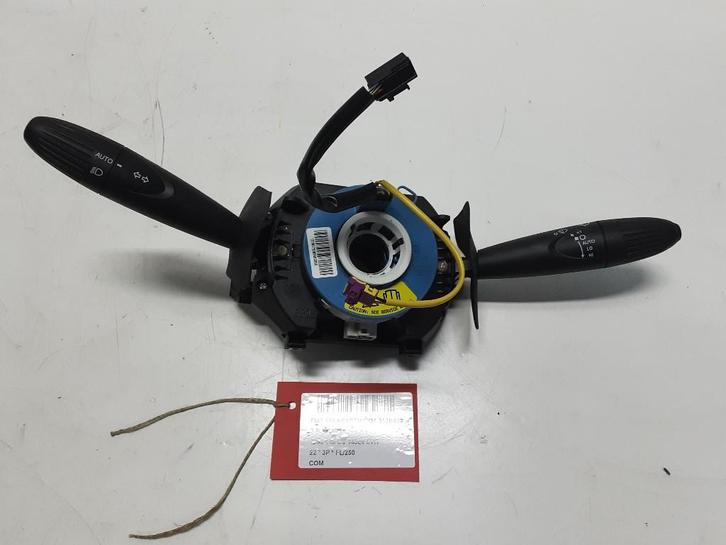 SCHAKELAAR Abarth 500 / 595 / 695 (01-2008/-) (07357578250), Auto-onderdelen, Dashboard en Schakelaars, Overige automerken, Gebruikt