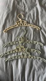 Vintage kapstokjes voor baby, peuterkleding, Verzenden, Gebruikt
