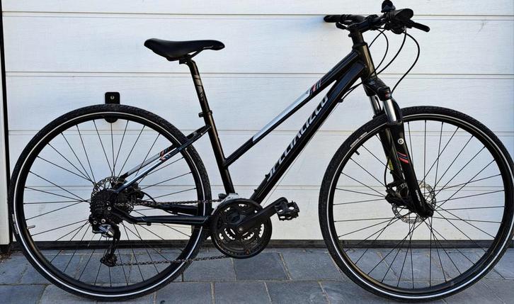 VTC SPECIALIZED 28" état nickel taille du cadre 44cm, Vélos & Vélomoteurs, Vélos | Femmes | Vélos de sport & de randonnée, Enlèvement ou Envoi