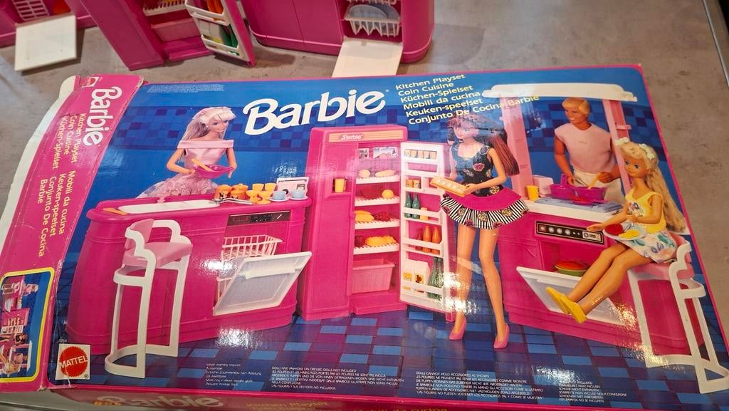 Barbie keukenhoek, Ophalen, Barbie