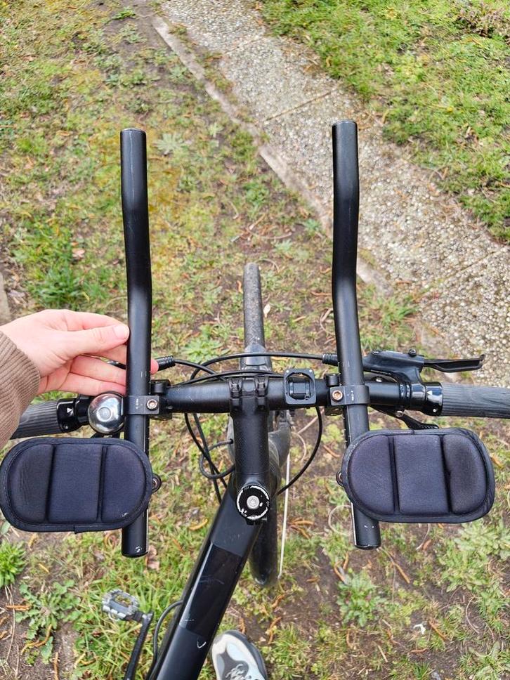 Aero bars decathlon (Aptonia), Fietsen en Brommers, Fietsaccessoires | Aanhangwagens en Karren, Ophalen