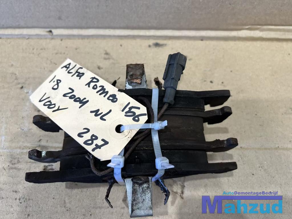ALFA ROMEO 156 1.8 Remblokken remblok voor 1997-2005, Gebruikt, Dpofca@stellantis.com, Stellantis Europe S.p.A., Alfa Romeo
