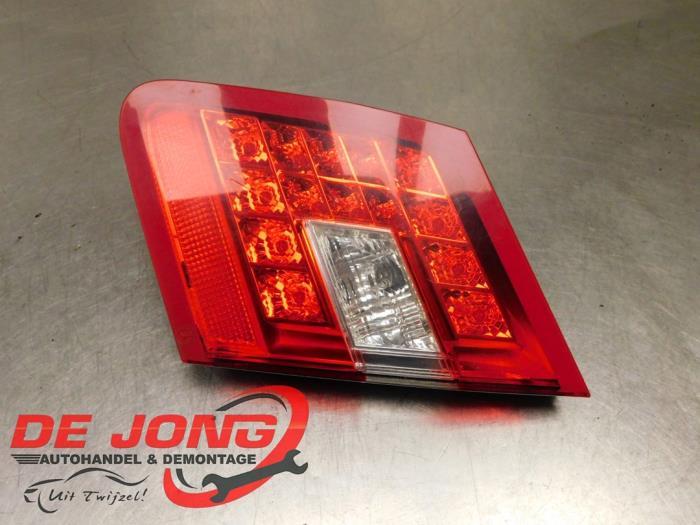 Achterlicht rechts van een Mercedes E-Klasse, Gebruikt, -, Ophalen of Verzenden, -