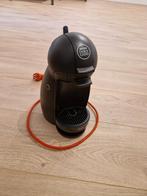 dolce gusto nescafe machine, Réservoir d'eau amovible, Dosettes et capsules de café, 1 tasse, Comme neuf