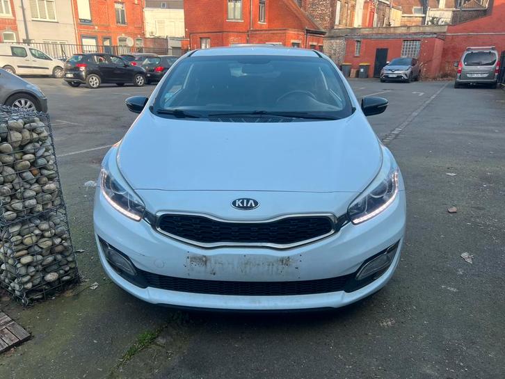 Kia ceed, Auto's, Kia, Particulier, (Pro) Cee d, Diesel, Coupé, 2 deurs, Handgeschakeld, Wit, Ophalen