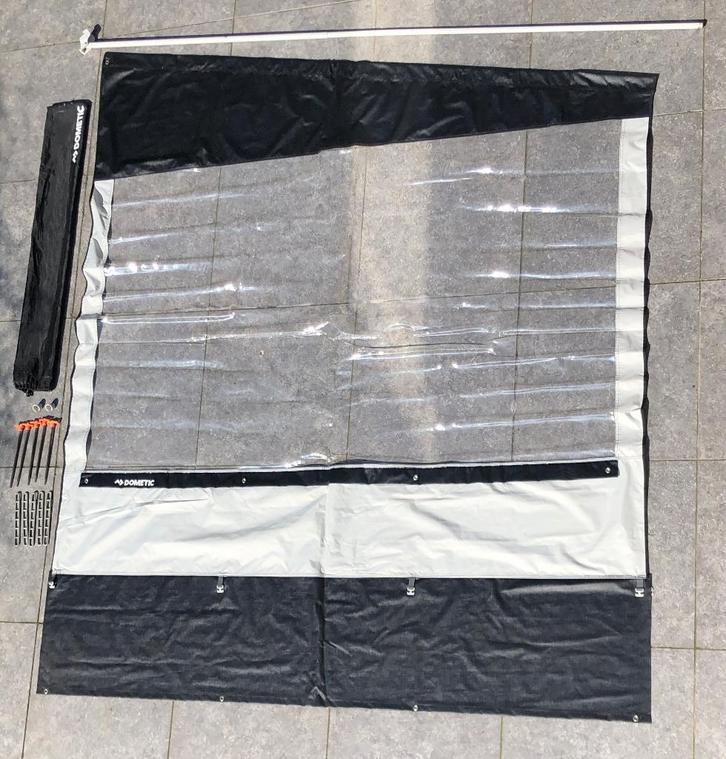 Dometic rain protector (regen/wind) zijkant luifel, Caravans en Kamperen, Mobilhome-accessoires, Zo goed als nieuw, Ophalen