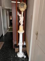 Staanlamp op zuil met engel, Ophalen, Zo goed als nieuw
