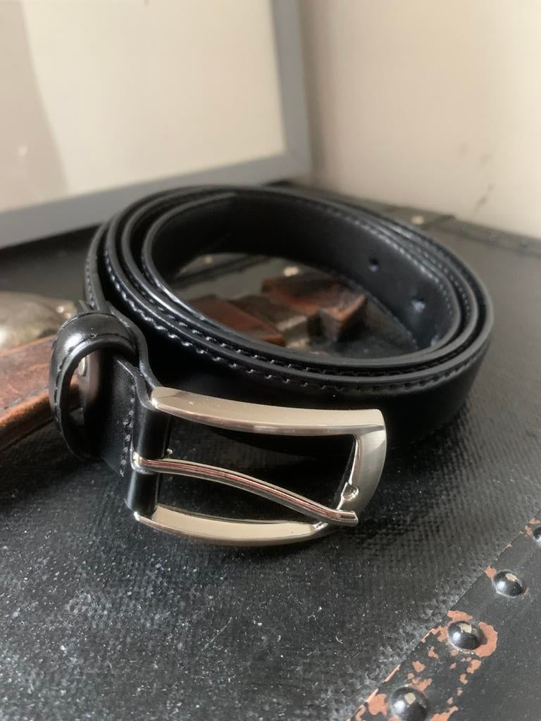 Ceinture cuir synthétique noir raffiné Boucle rectangulaire, Vêtements | Hommes, Ceintures, Porté, Ceinture, Noir, Enlèvement ou Envoi